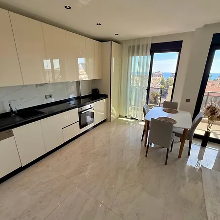 Sa Apartments! Luxury Sea View 2bd Duplex * 阿拉尼亚