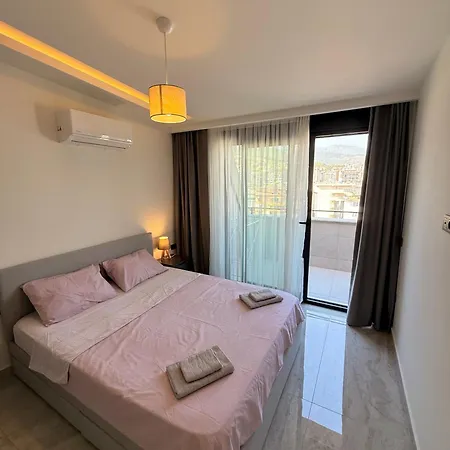Sa Apartments! Luxury Sea View 2bd Duplex *